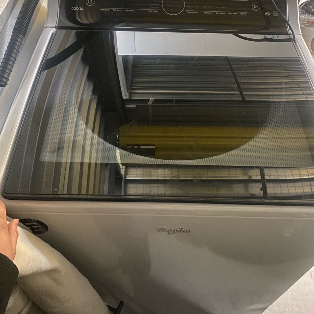 Whirlpool (Cabrio) washing machine (only) - Picture 2 of 5